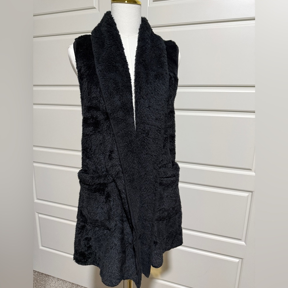 Black Faux Fur Vest